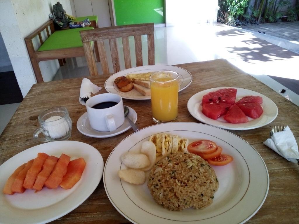 Kemuning Kuta Hotel Екстер'єр фото