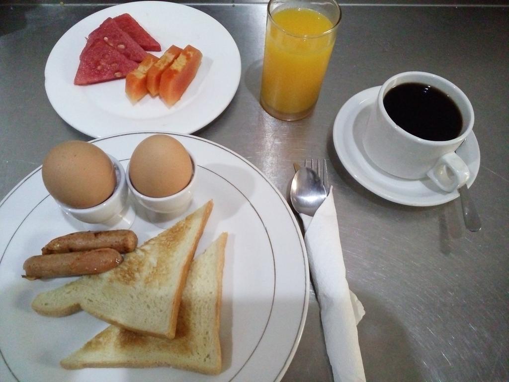 Kemuning Kuta Hotel Екстер'єр фото