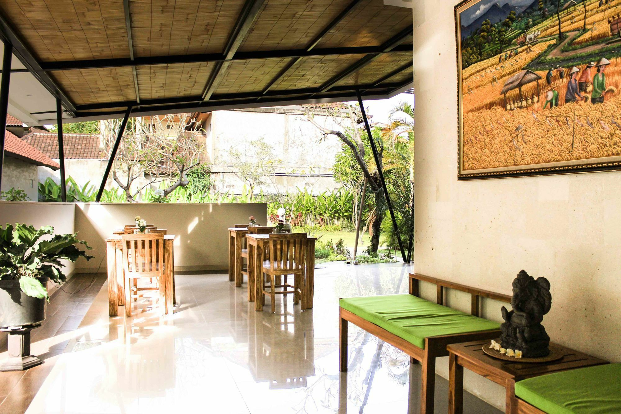 Kemuning Kuta Hotel Екстер'єр фото